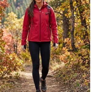 Free Country Women's Red Outdoor Jacket 
Size Large.